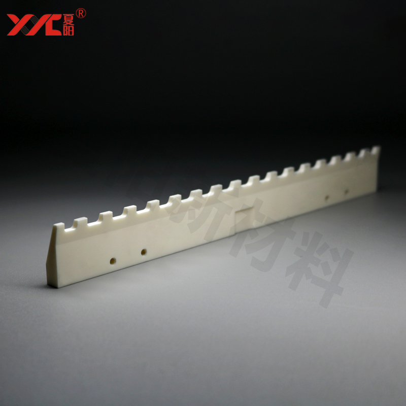 氧化铝陶瓷夹片|耐腐蚀工业绝缘陶瓷零配件|异形结构件|精密加工